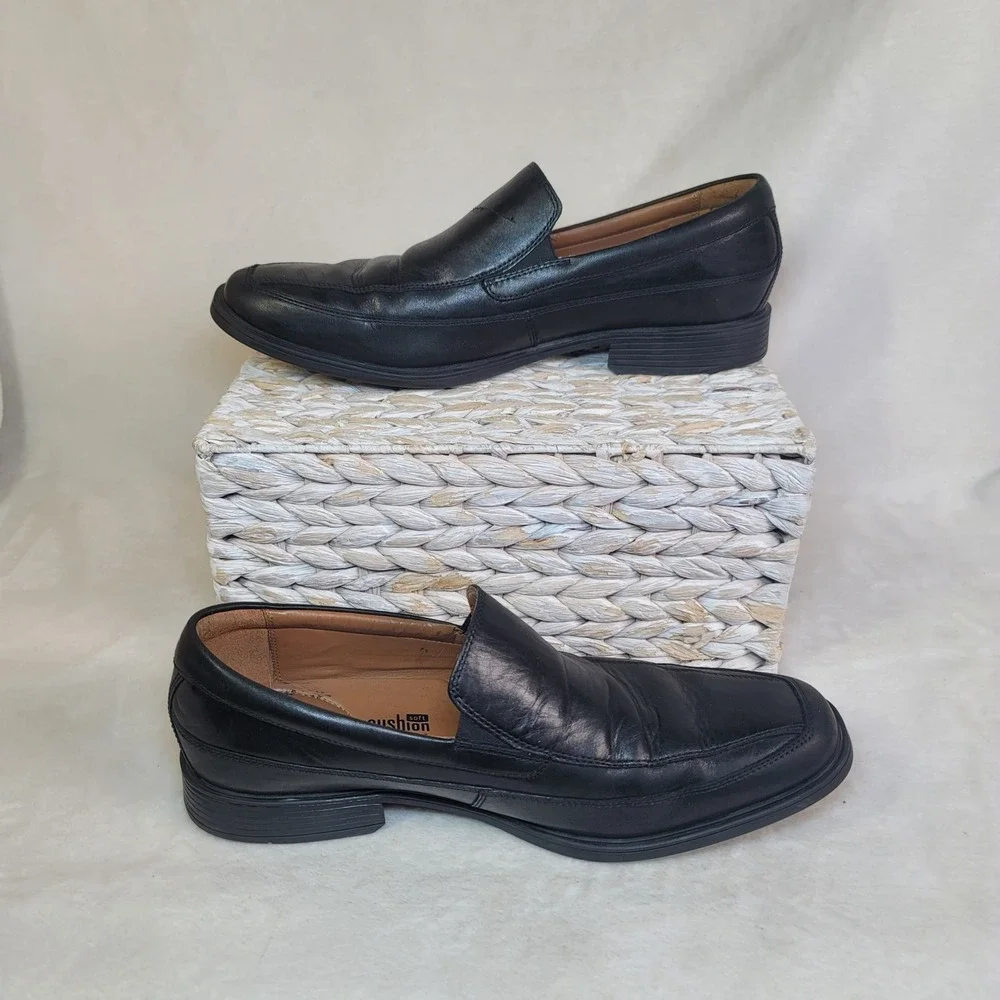 Clarks Black Slip On Loafers Dress Shoes Mens 10 W‎ Business Casual Going Out